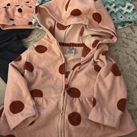 9 month carters girls bundle - Picture 2 of 5